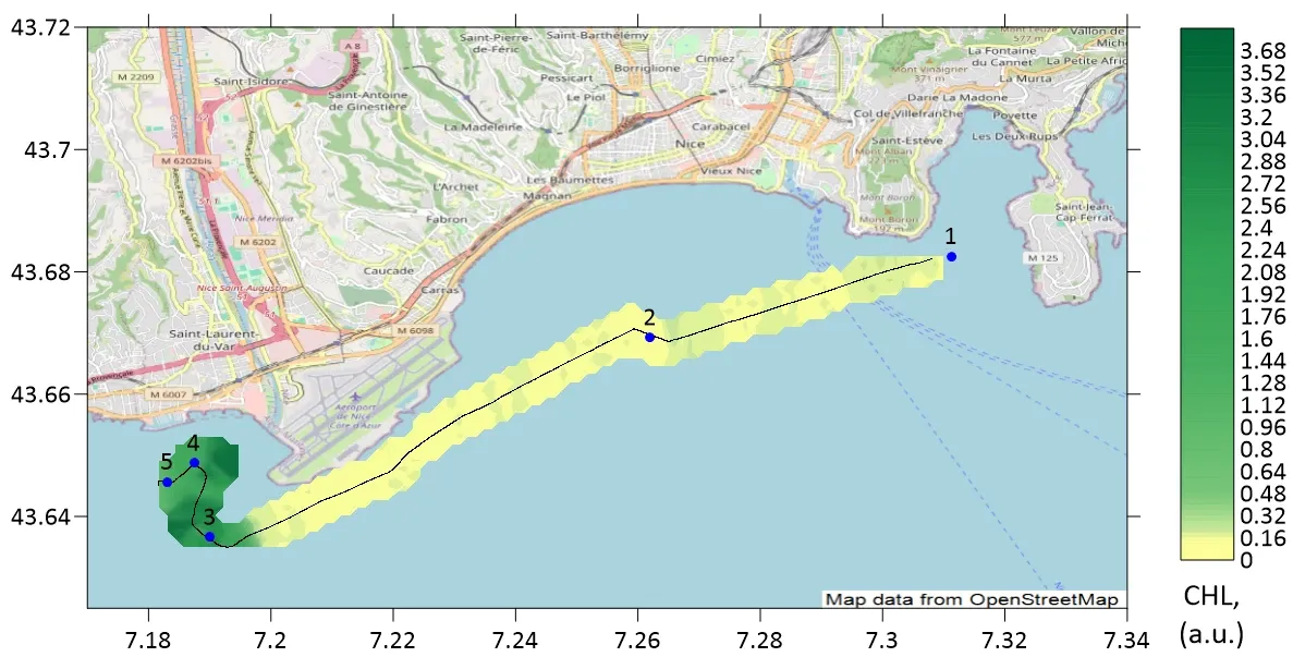 Surface chlorophyll fluorescence before 09:12 UTC, Raman-normalised signal in relative units; preliminary field-report figure